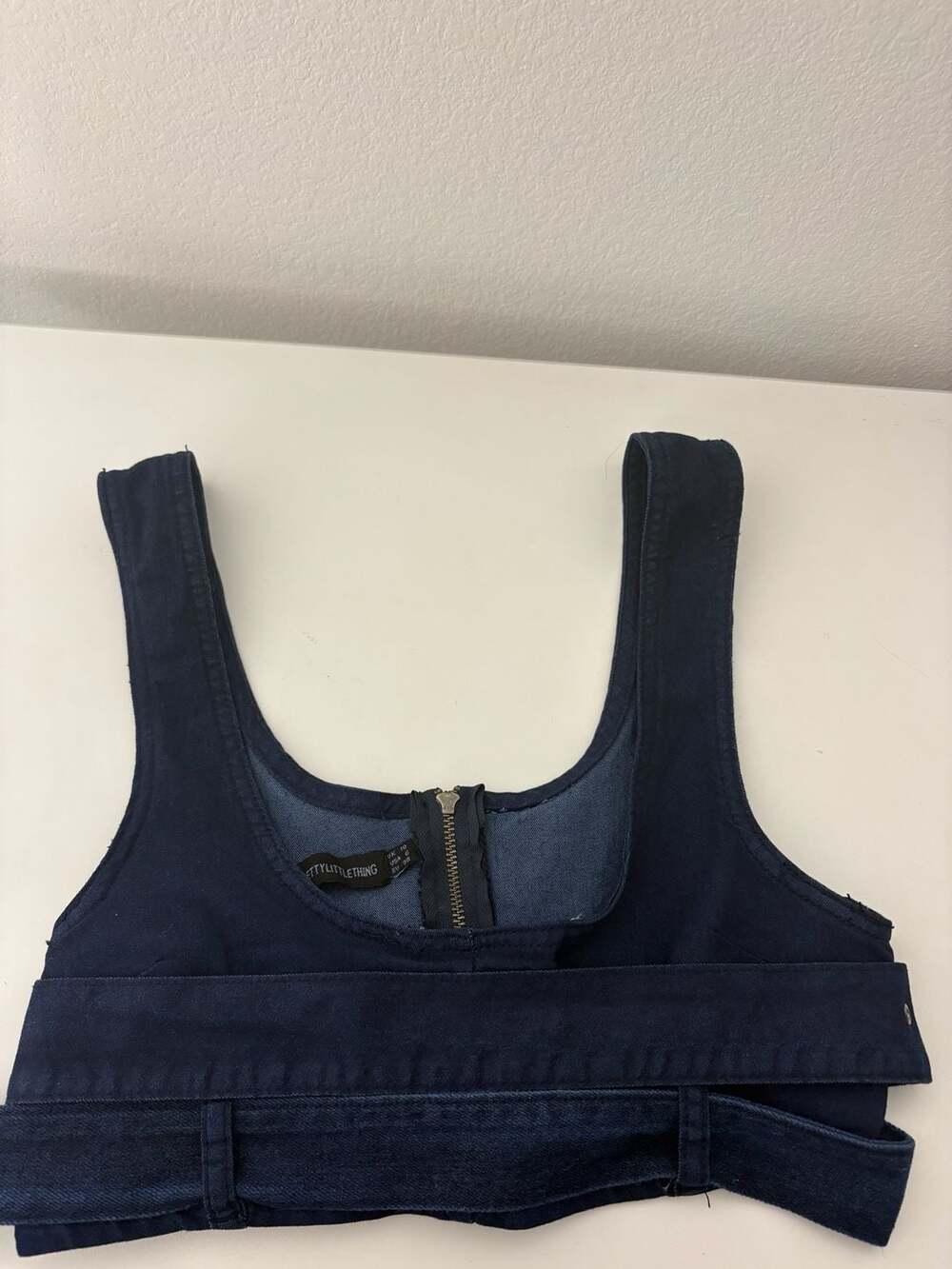 Pretty Little Thing Dark Wash Denim Buckle Crop Top Size US 6